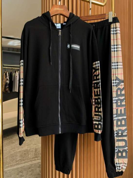 Picture of Burberry Sweater Suits _SKUBurberryS-XLaztx8625862437851